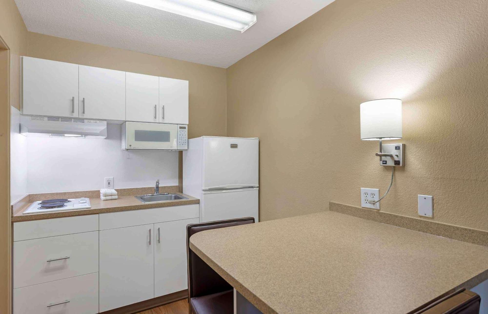 Extended Stay America Suites Washington Dc Germantown Town Center Exteriör bild