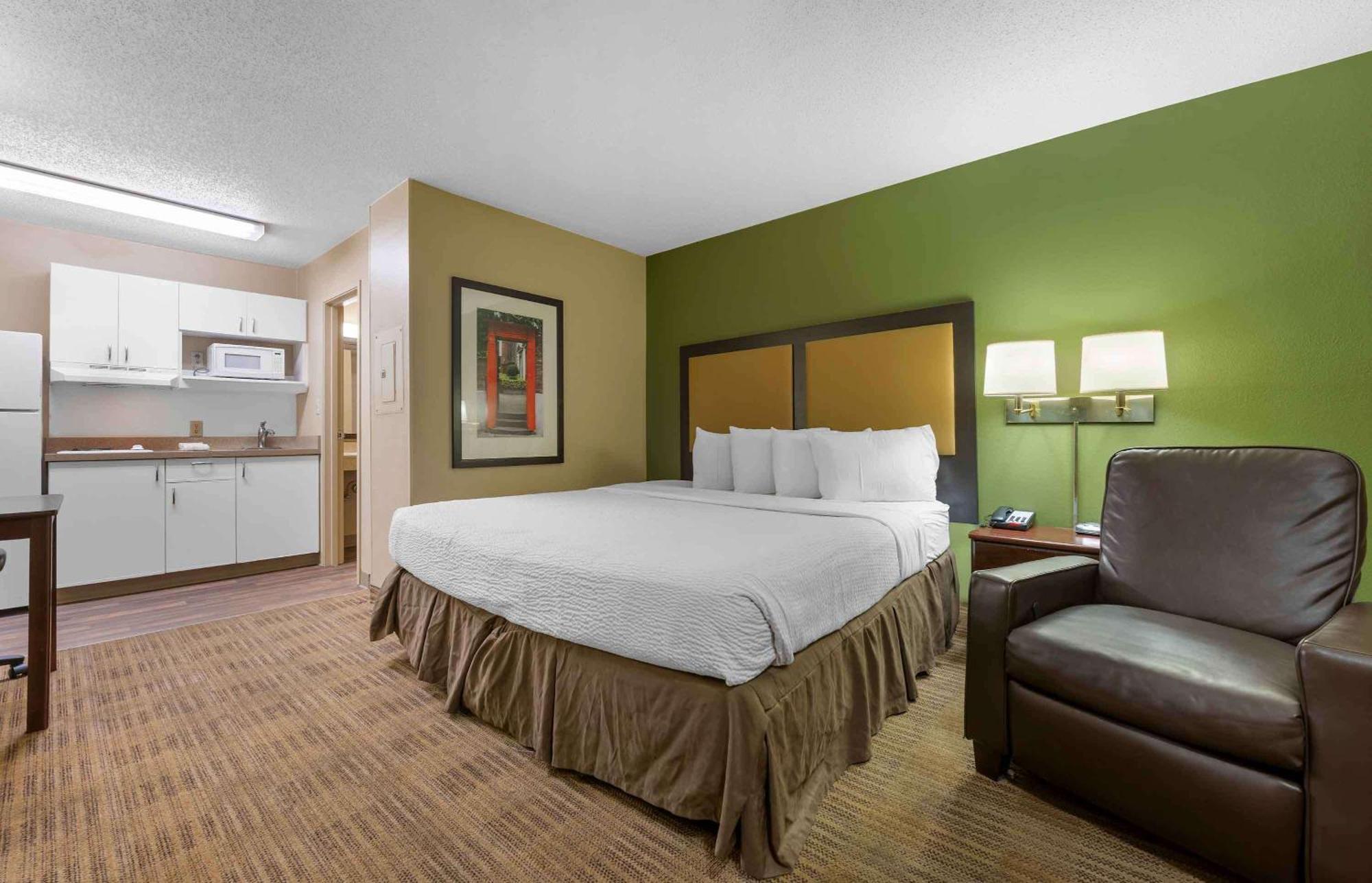 Extended Stay America Suites Washington Dc Germantown Town Center Exteriör bild